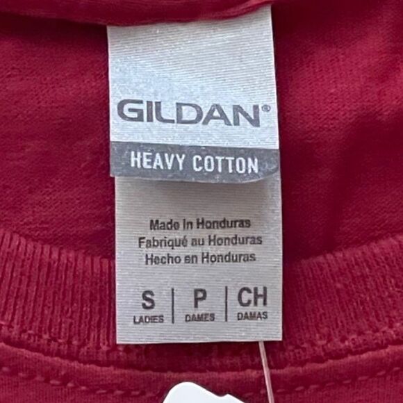 “Dreaming of Wine Christmas” Short Sleeve Ladies T • Small • NWT - Picture 6 of 7